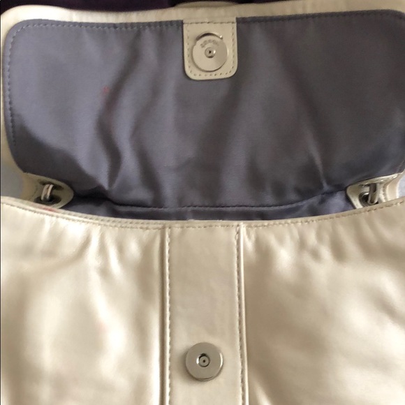 EUC Coach purse - Picture 6 of 8